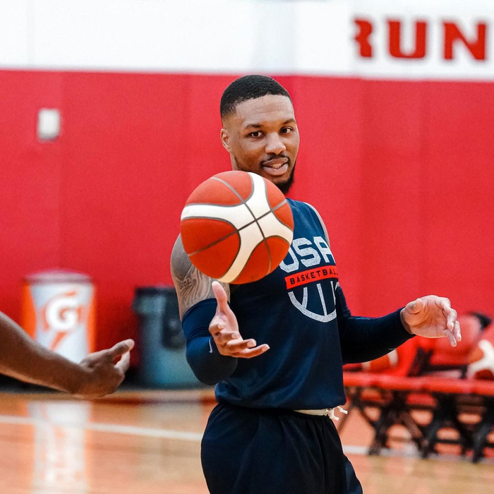 欧博在线平台-杜兰特在更衣室枪杀库里